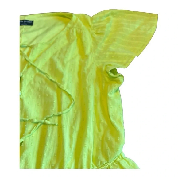 Lane Bryant | neon yellow Swiss dot flutter sleeve top - Picture 3 of 5
